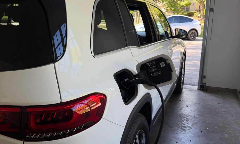 Electric Vehicle Charging Station